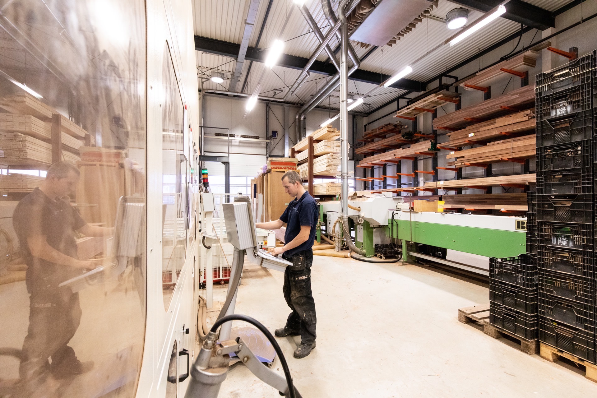 Van Schaik Kozijnen fabriekshal