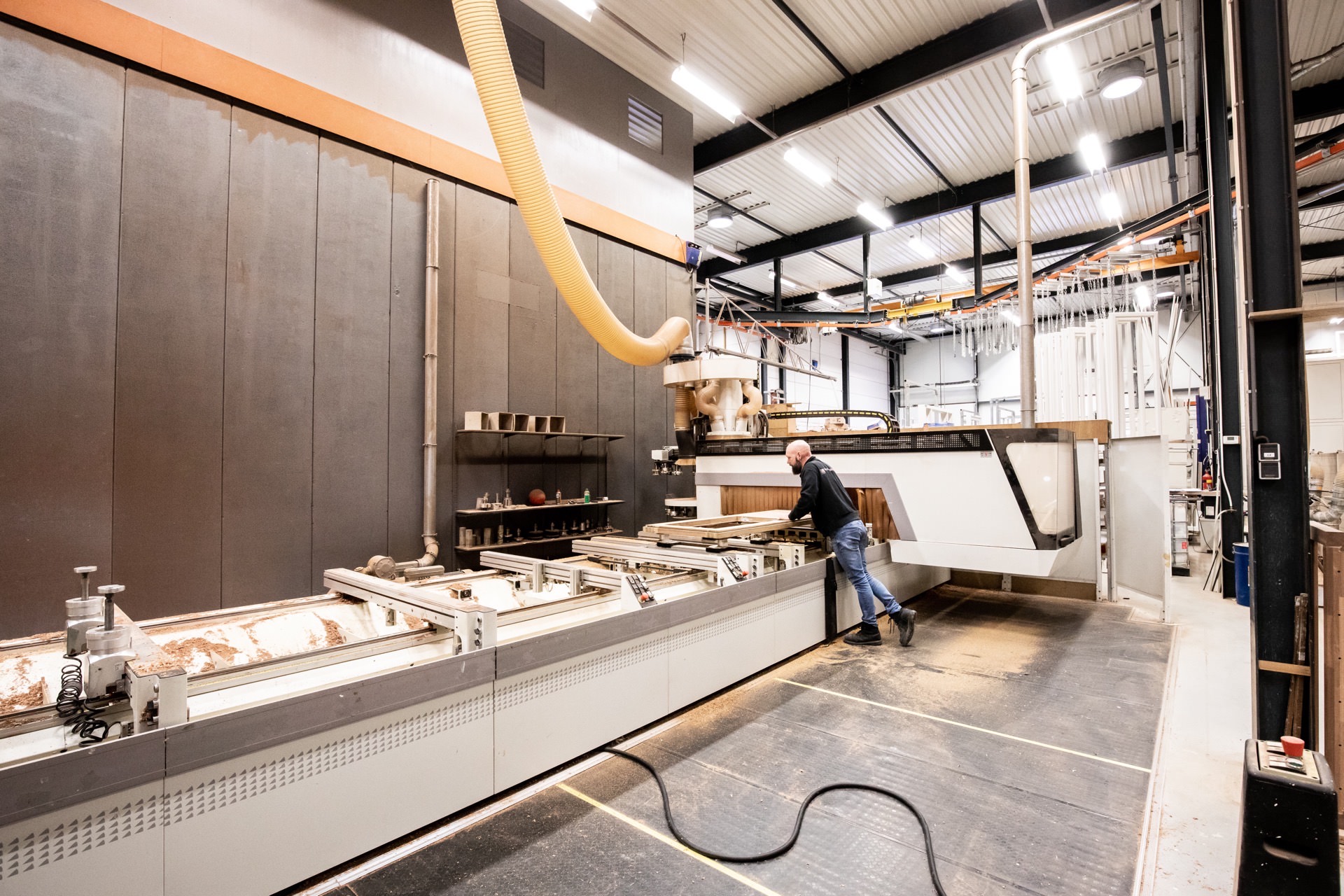 Van Schaik Kozijnen fabriekshal